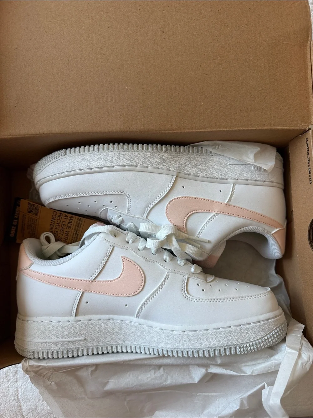 Nike women’s White Sneakers with Light Pink Swoosh